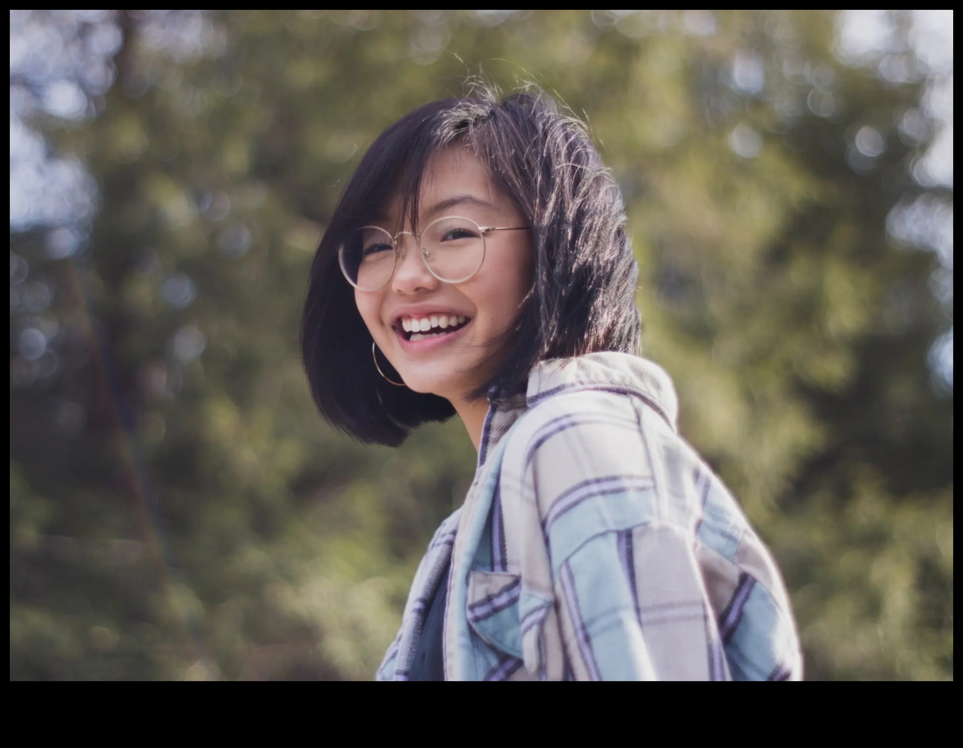 דיוקנאות מושלמים לתמונה תופסים את הרגע עם אופטיקה מהשורה הראשונה 1 דיוקנאות מושלמים לתמונה: דיוק מקצועי באופטיקה מהשורה הראשונה